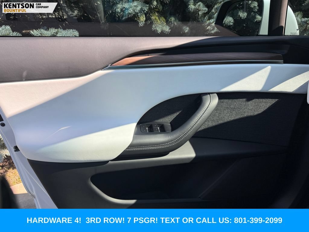 Used 2023 Tesla Model X AWD/4WD image 19