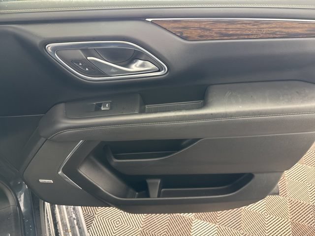 Used 2022 Chevrolet Suburban Premier AWD/4WD image 20