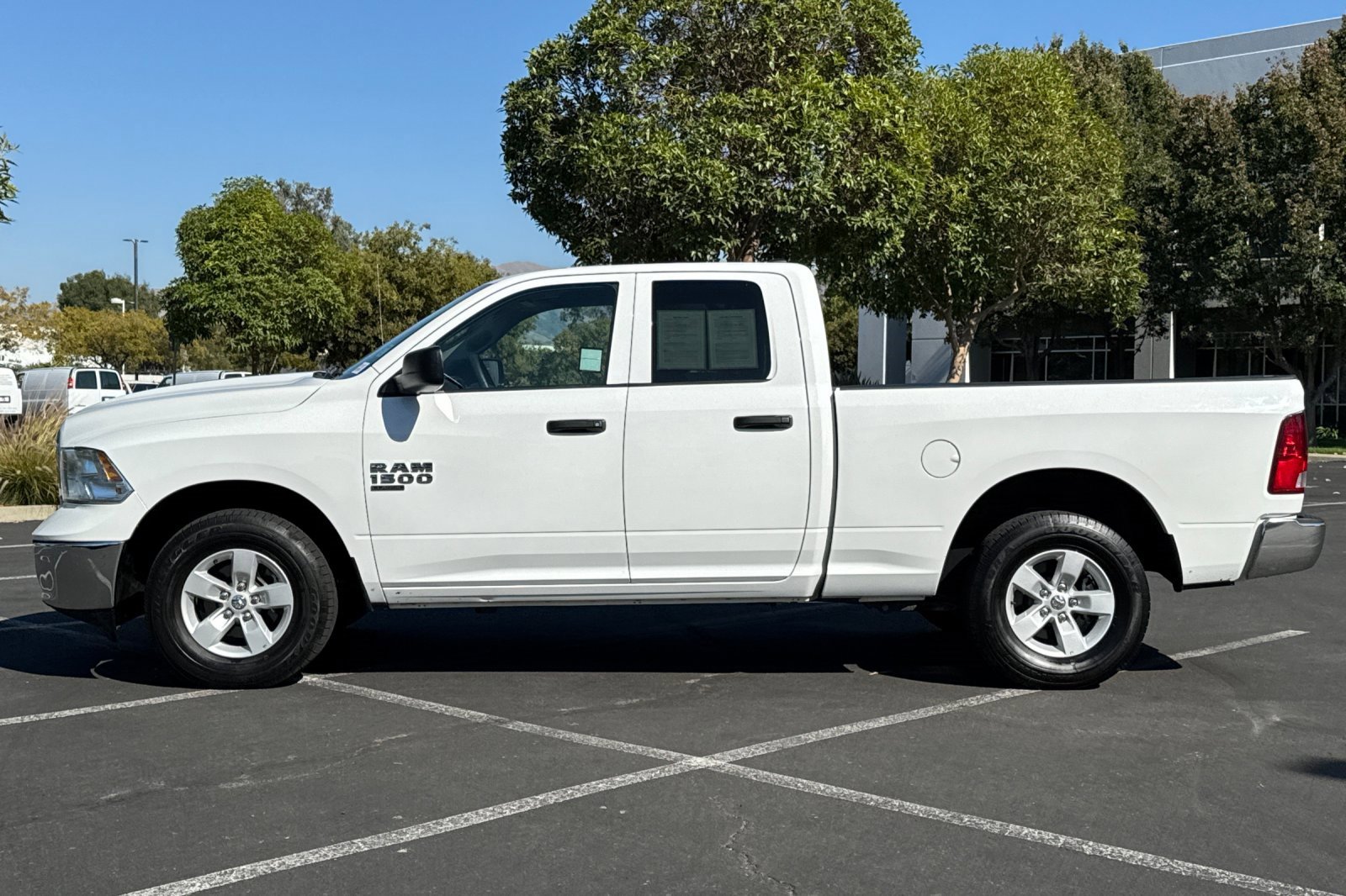 Used 2024 RAM 1500 Classic SLT image 7