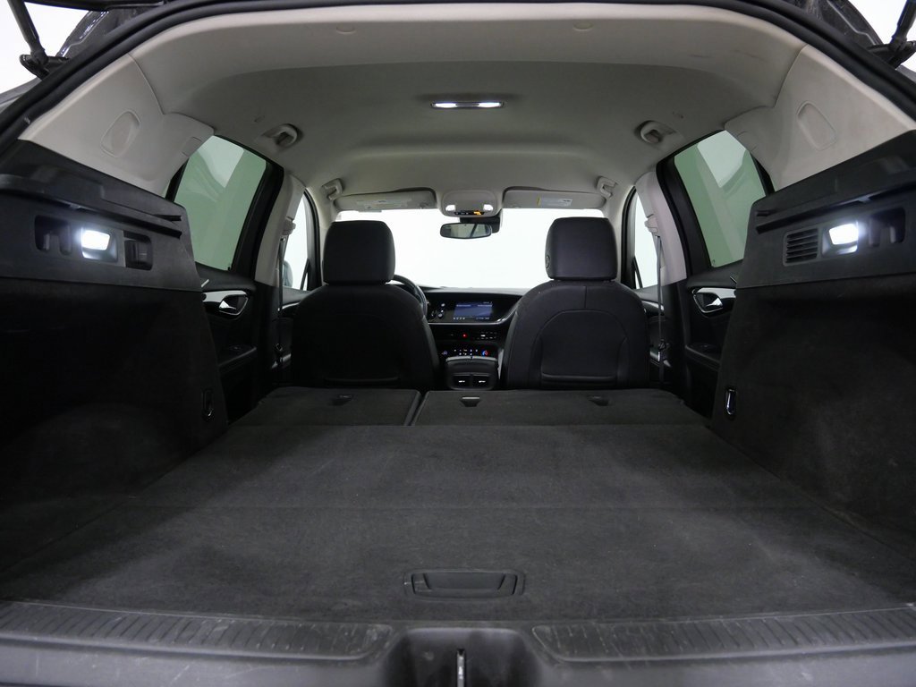 Used 2023 Buick Envision Preferred image 27