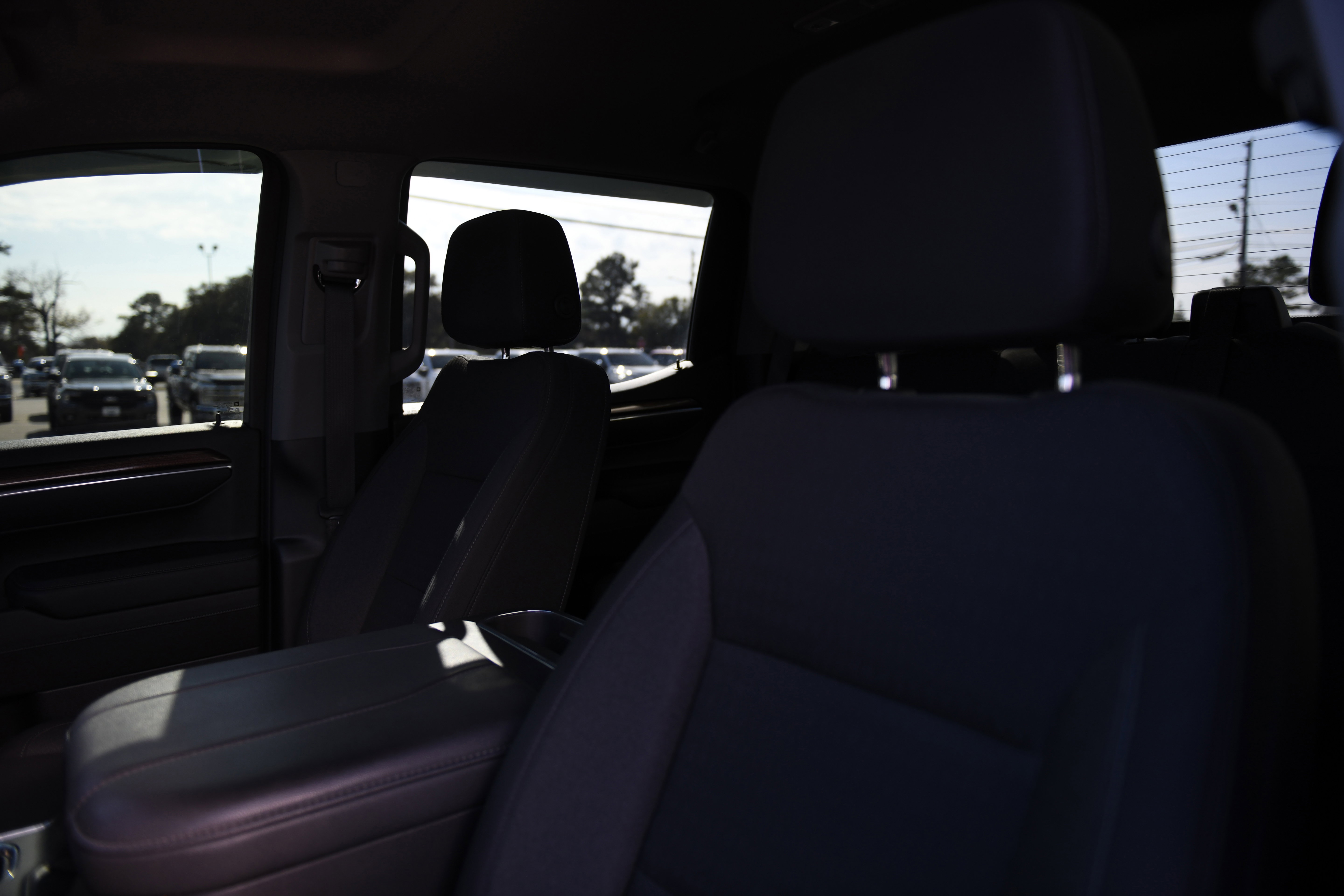 Used 2023 Chevrolet Silverado 1500 LT Trail Boss image 18