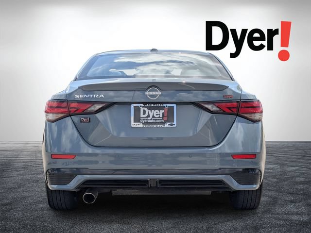 Used 2025 Nissan Sentra SR w/ SR Premium Package FWD image 5