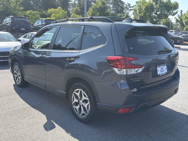 Used 2020 Subaru Forester Premium AWD/4WD image 7