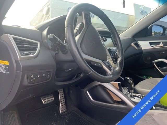 Used 2012 Hyundai Veloster w/ Style Pkg FWD image 7
