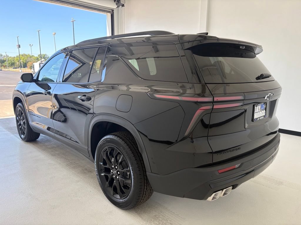New 2026 Chevrolet Traverse LT w/ Midnight/Sport Edition FWD image 18