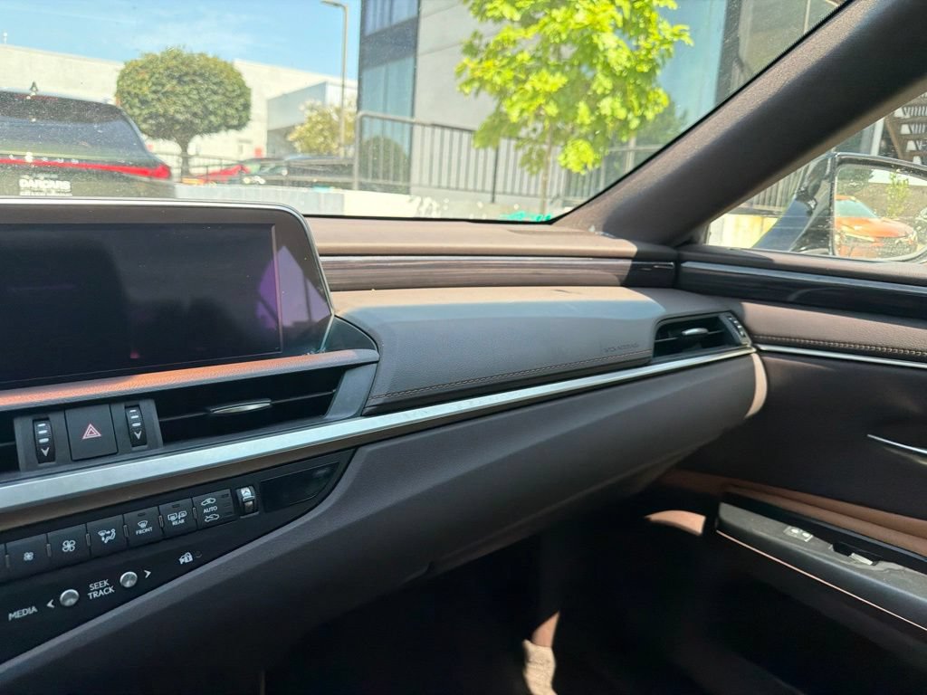 Used 2021 Lexus ES 350 w/ Premium Package FWD image 28
