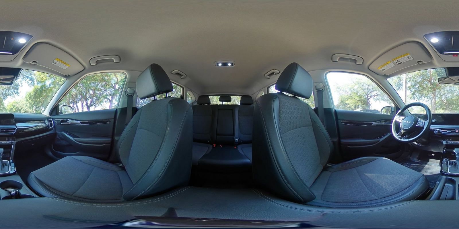 Used 2025 Kia Seltos S image 41