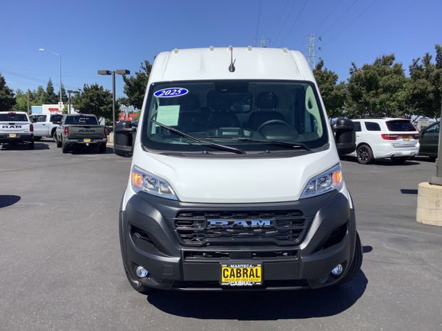 Used 2025 RAM ProMaster 2500 w/ Convenience Group FWD image 4