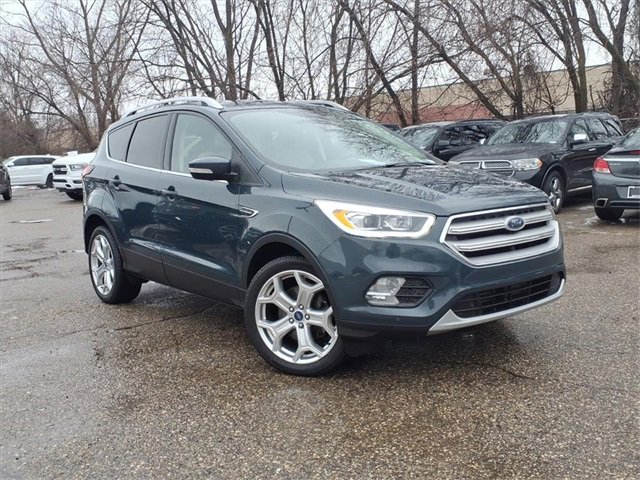 Used 2019 Ford Escape Titanium image 1