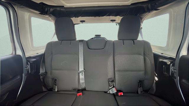 Certified 2019 Jeep Wrangler Unlimited Sahara AWD/4WD image 20