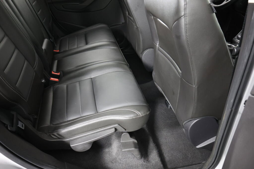 Used 2015 Ford Escape Titanium w/ Equipment Group 301A image 23