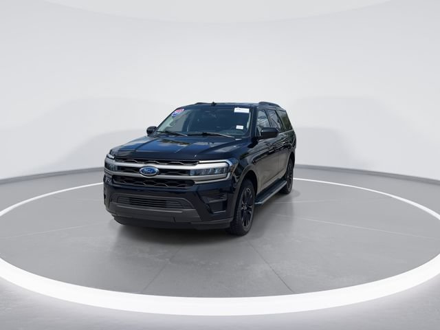 Certified 2023 Ford Expedition XLT RWD image 2