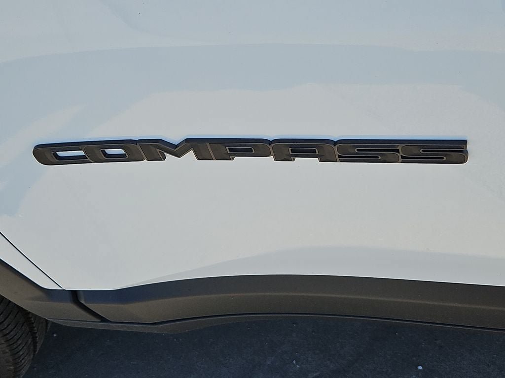 New 2026 Jeep Compass Latitude AWD/4WD image 14