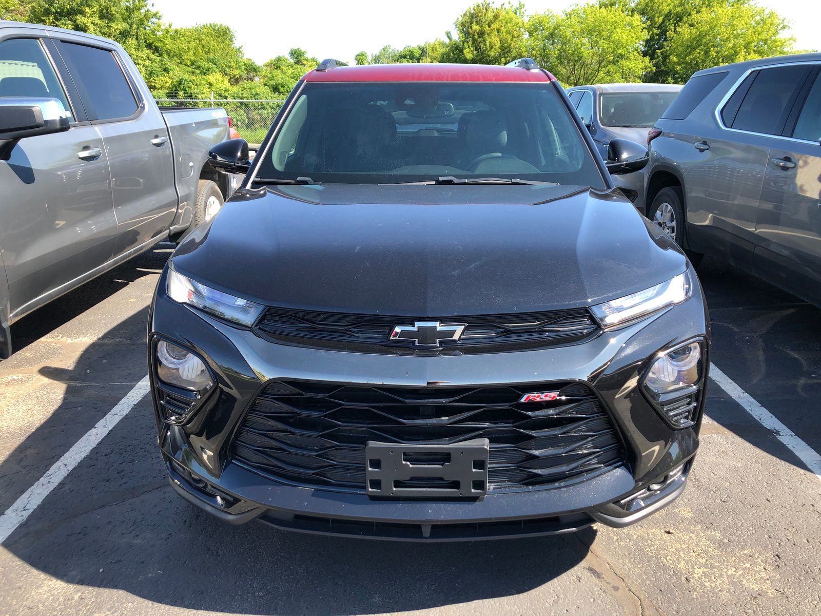 Used 2022 Chevrolet TrailBlazer RS w/ Technology Package AWD/4WD image 2