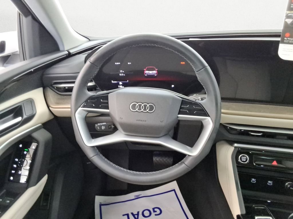 Used 2025 Audi Q5 Premium w/ Convenience Package image 14