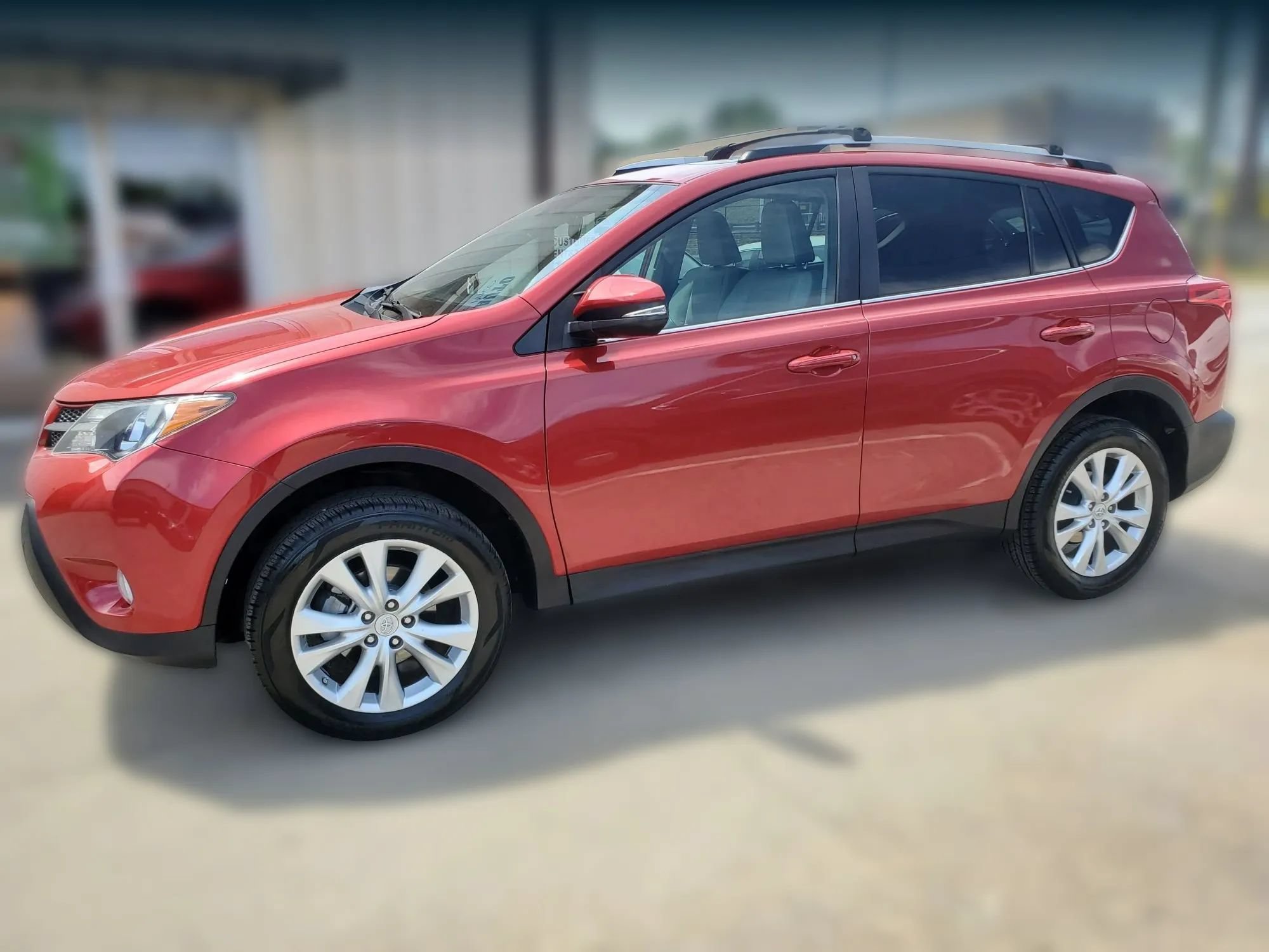 Used 2015 Toyota RAV4 Limited w/ Technology Package FWD image 8