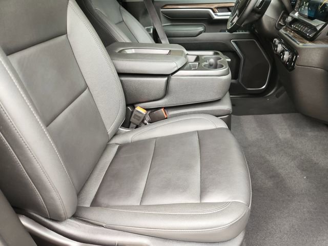 Used 2025 Chevrolet Silverado 2500 LT w/ Texas Edition image 12