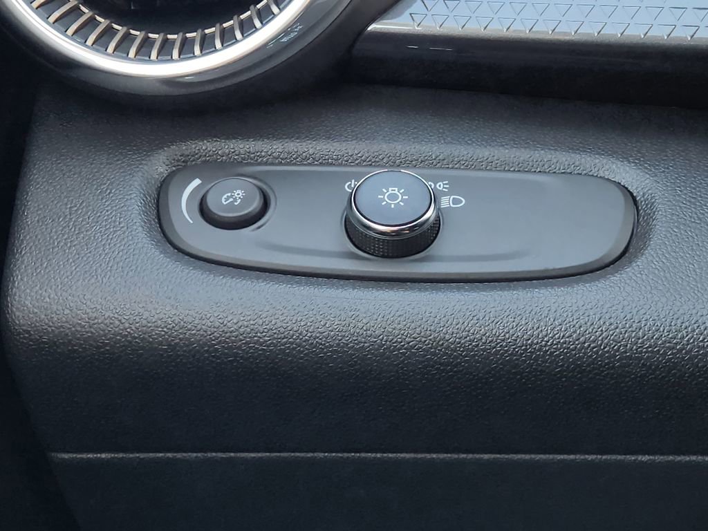 New 2026 Chevrolet Trax ACTIV image 23