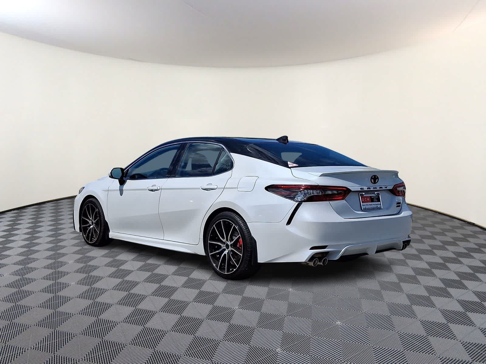 Certified 2023 Toyota Camry XSE w/ Cold Weather Package AWD/4WD image 7