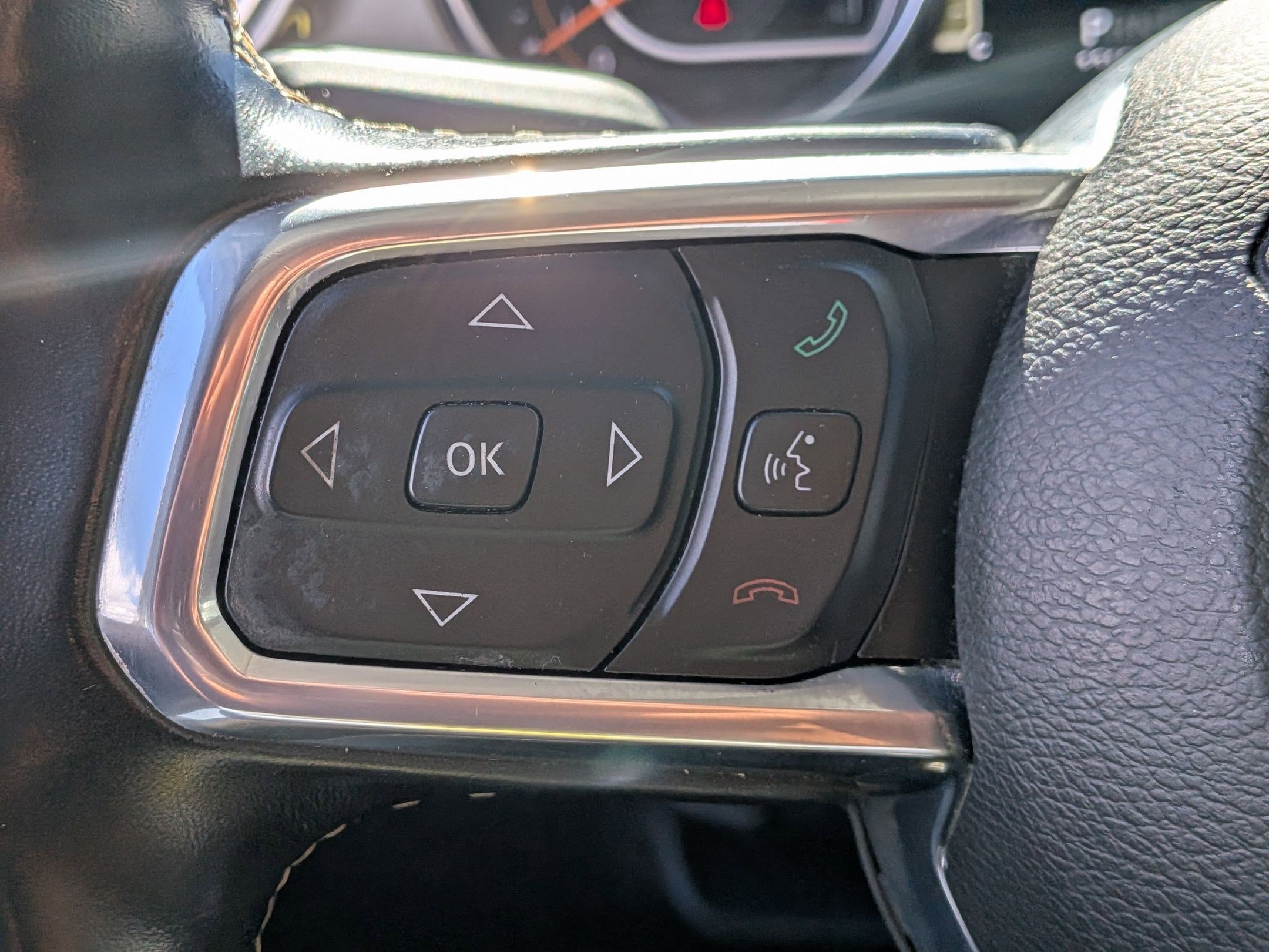 Used 2019 Jeep Wrangler Unlimited Sahara image 15