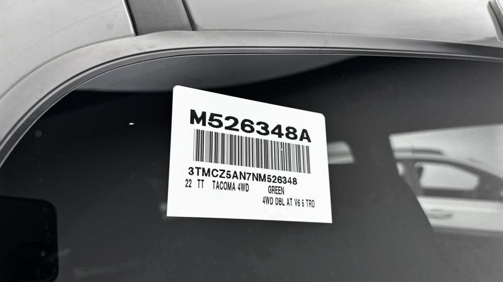 Used 2022 Toyota Tacoma TRD Sport AWD/4WD image 47