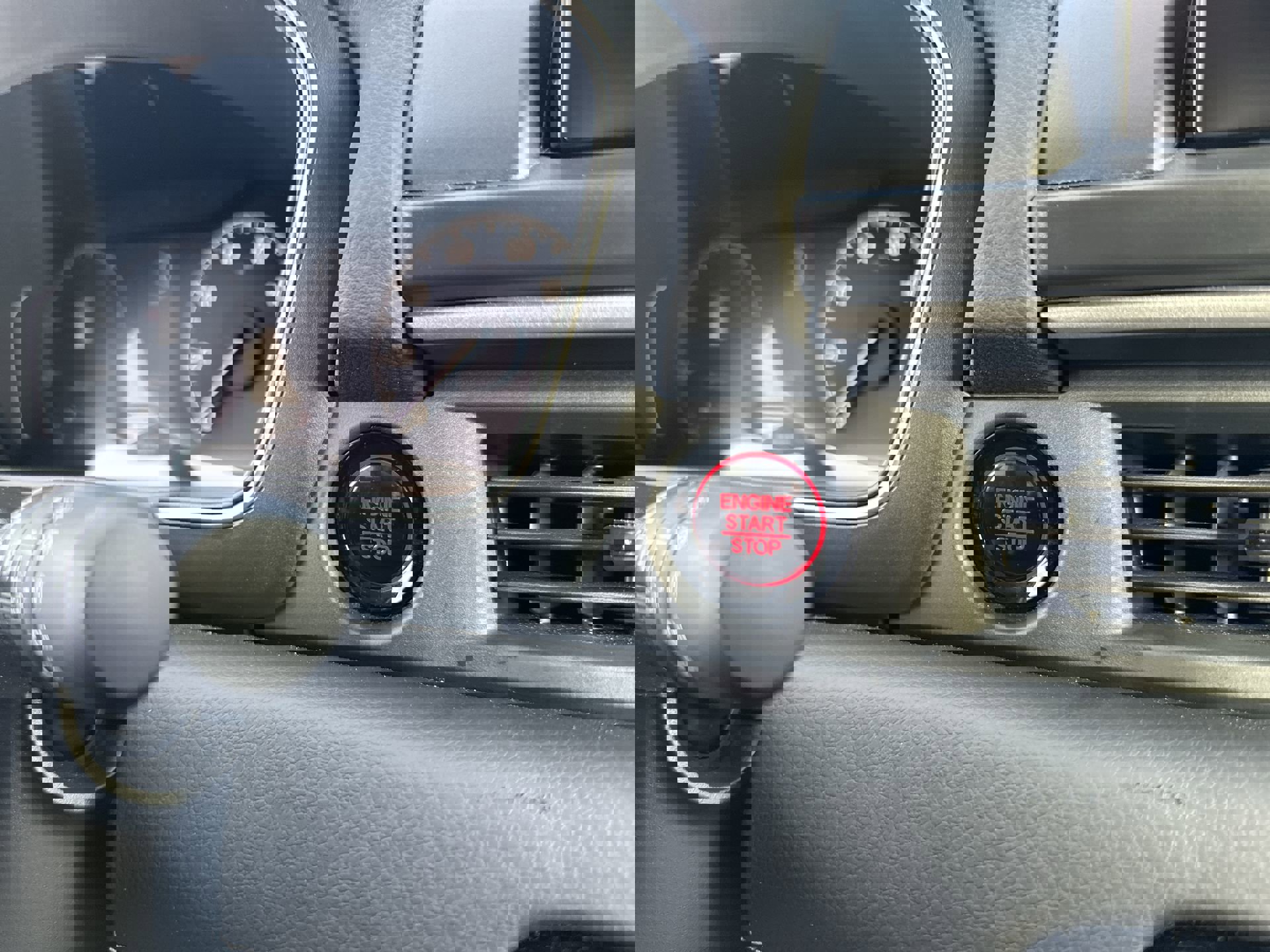 Certified 2024 Honda Pilot Touring image 42