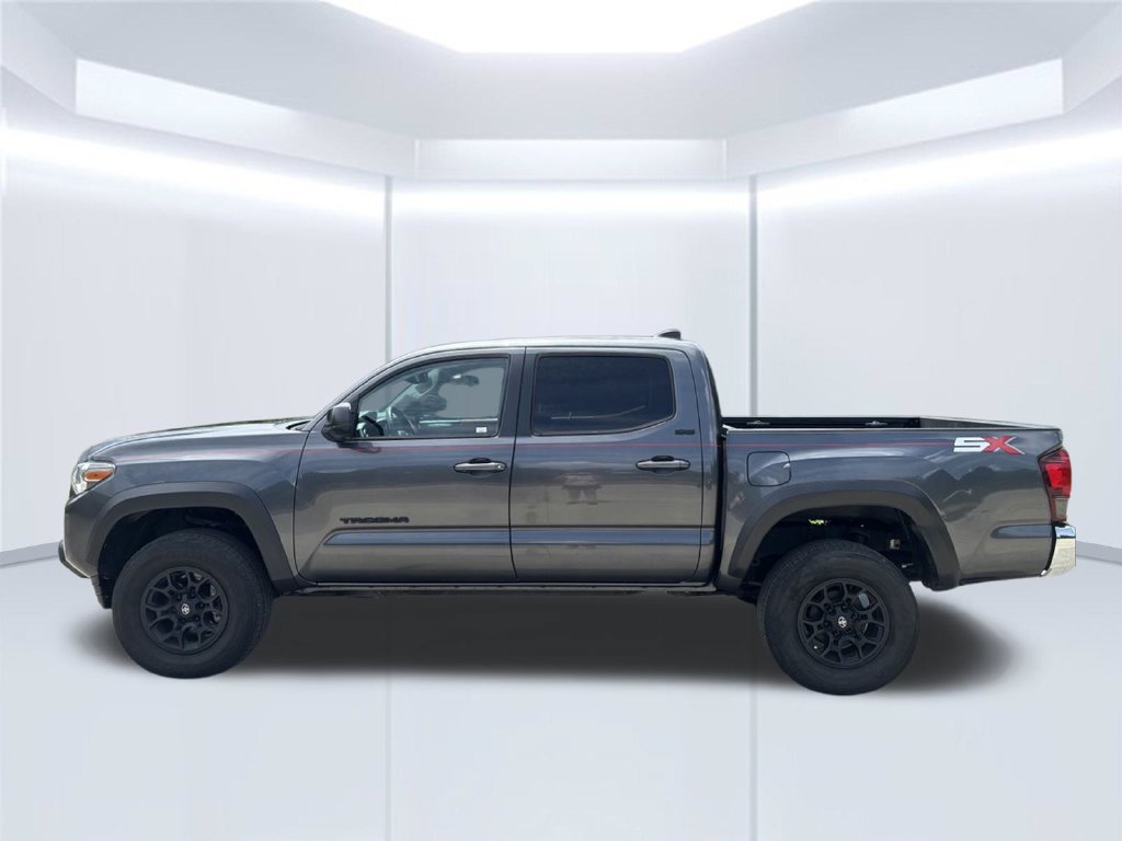 Used 2023 Toyota Tacoma SR5 RWD image 7