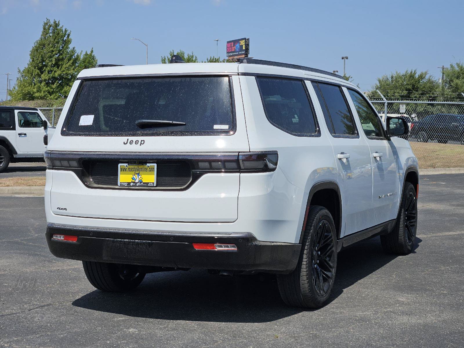 New 2026 Jeep Grand Wagoneer Limited AWD/4WD image 5