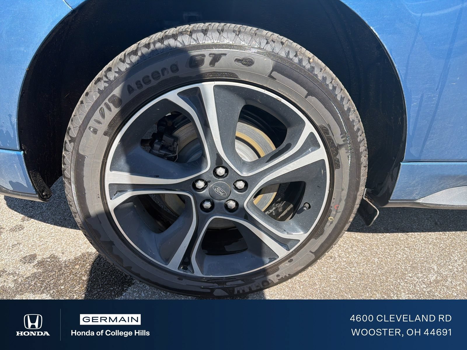 Used 2019 Ford Edge ST w/ Convenience Package AWD/4WD image 5