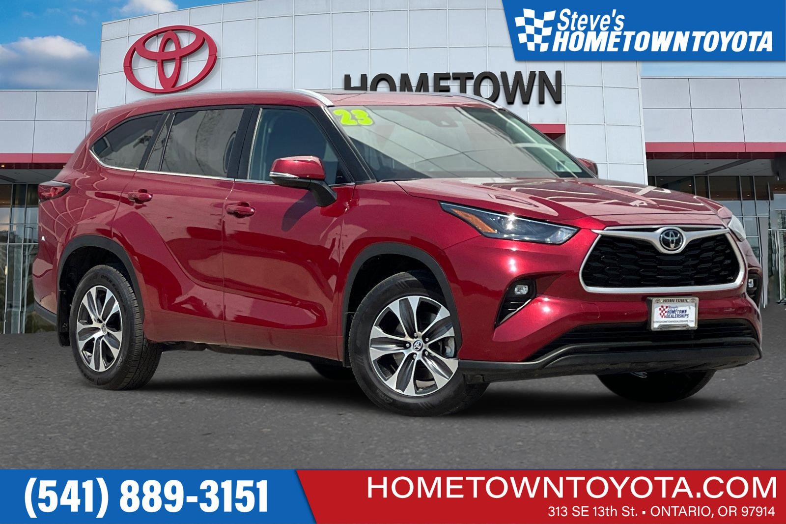 Used 2023 Toyota Highlander XLE AWD/4WD image 1