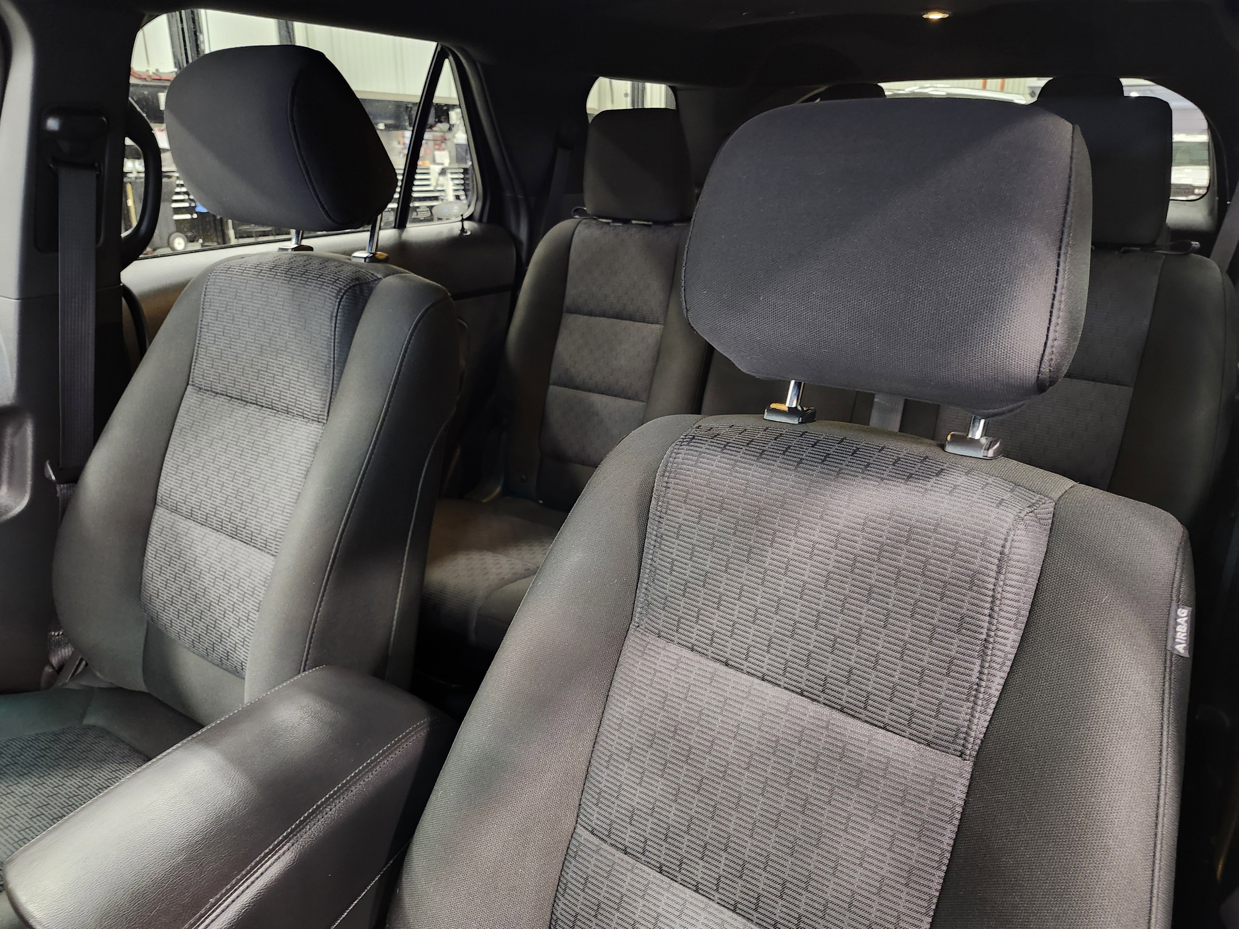 Used 2014 Ford Explorer XLT image 17