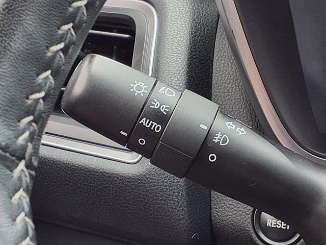 Certified 2023 Subaru Ascent Touring AWD/4WD image 14