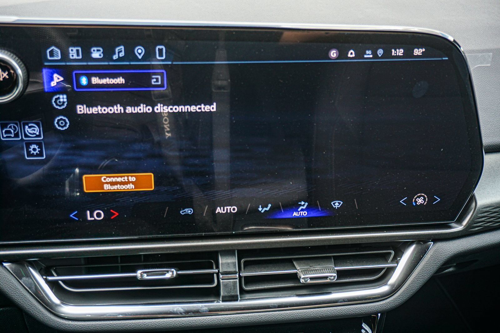 New 2026 Chevrolet Equinox EV LT FWD image 33