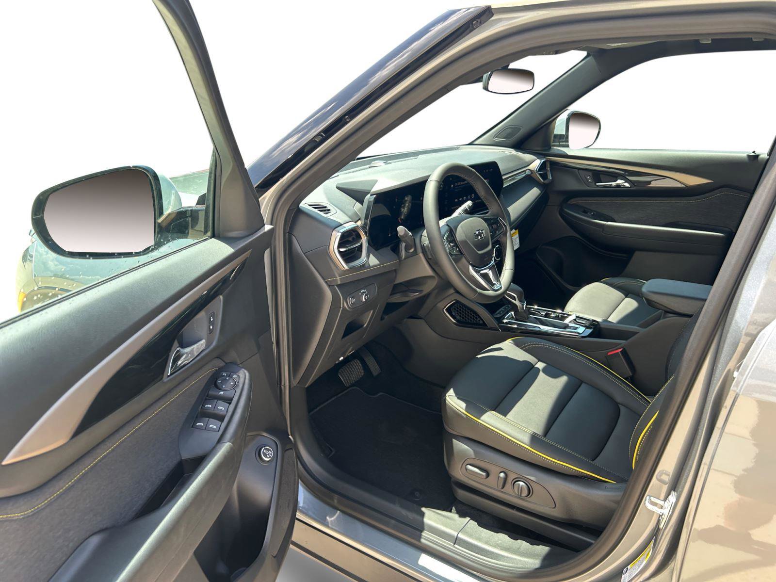 Used 2026 Chevrolet TrailBlazer ACTIV w/ Convenience Package image 9