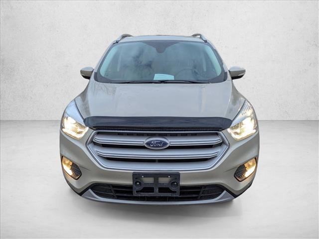 Used 2018 Ford Escape Titanium image 2