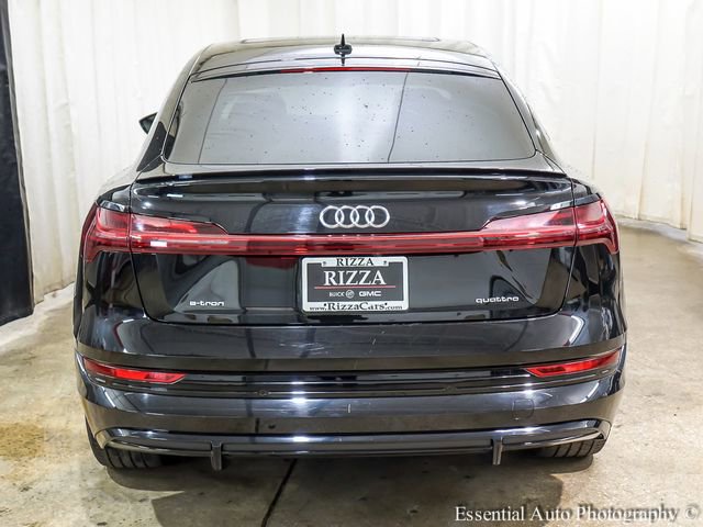 Used 2021 Audi e-tron Prestige w/ Prestige Package image 8