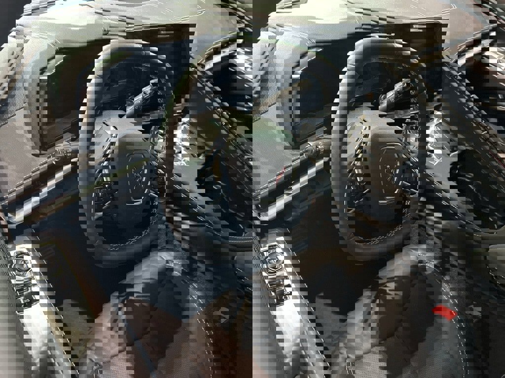 Used 2024 Chevrolet Corvette Stingray Coupe w/ Z51 Performance Package image 11