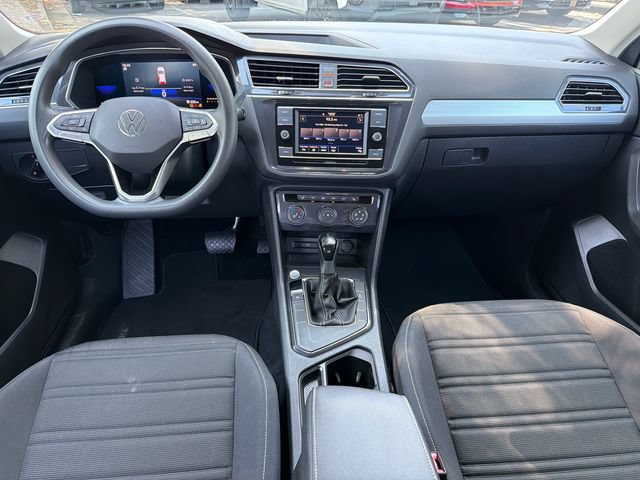 Used 2022 Volkswagen Tiguan S FWD image 22