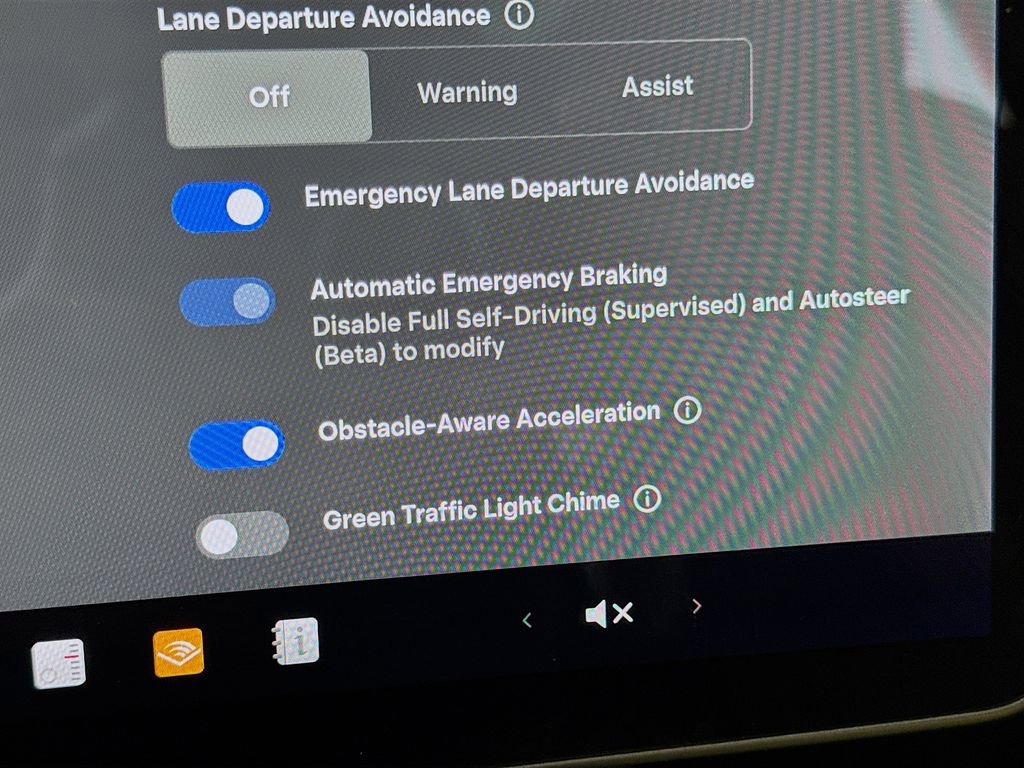 Used 2018 Tesla Model 3 Long Range image 26
