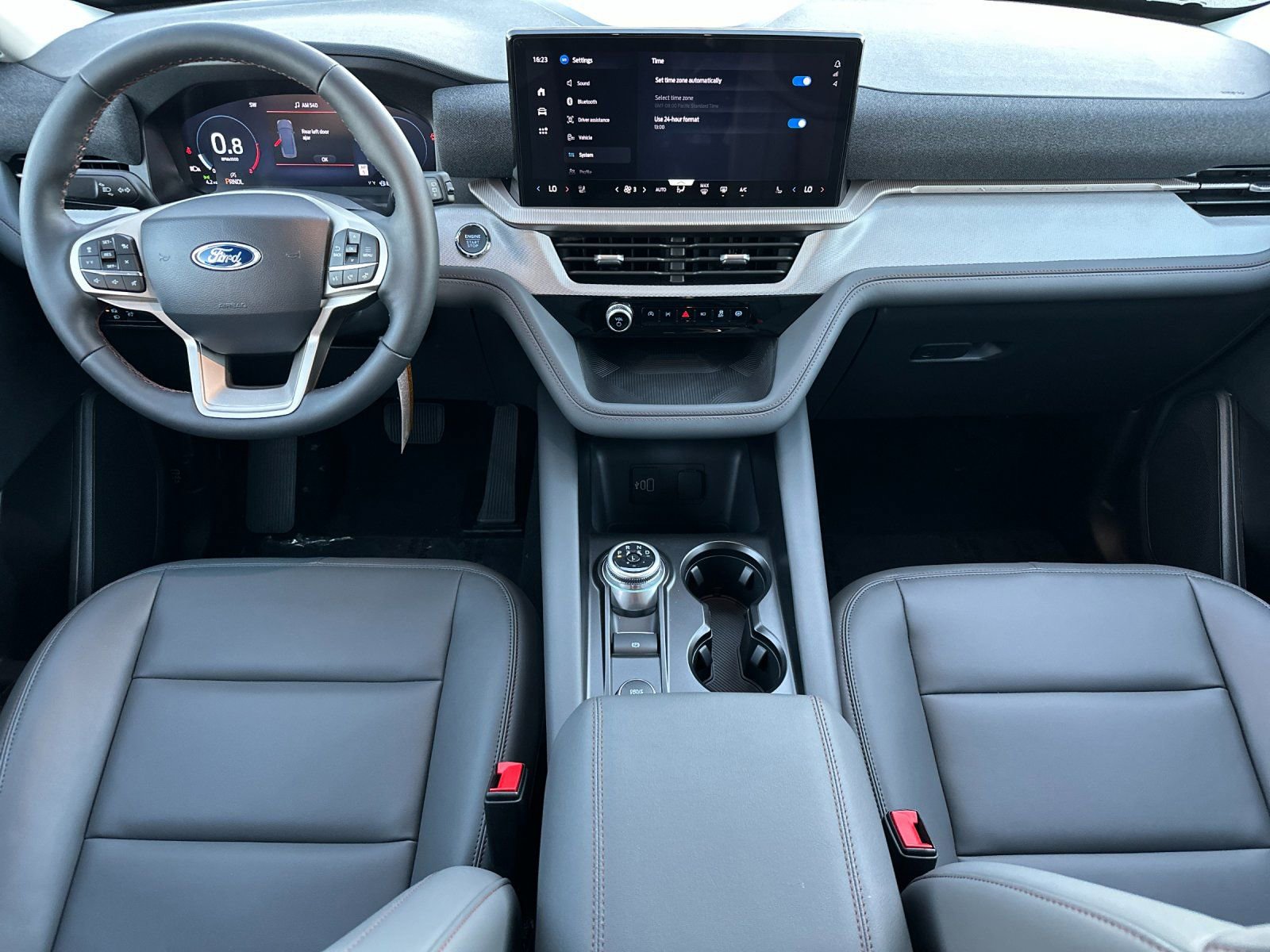 New 2026 Ford Explorer Active w/ Active Comfort Package RWD image 15