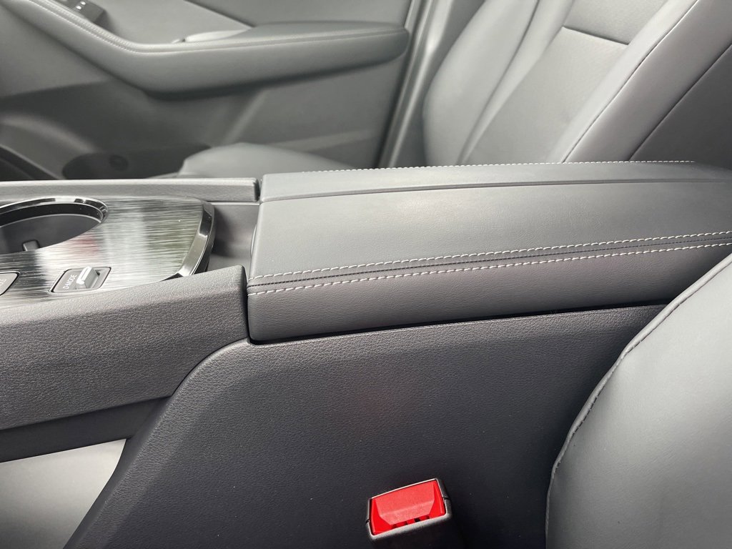 New 2026 Nissan Rogue SV w/ SV Premium Package image 12