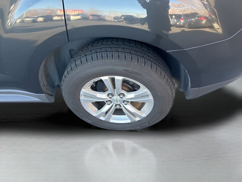 Used 2013 Chevrolet Equinox LS image 16