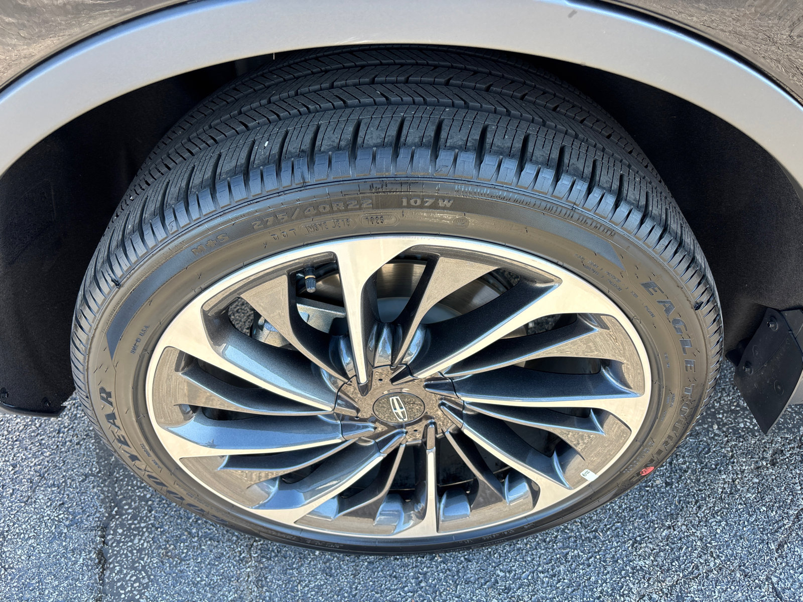 New 2025 Lincoln Aviator Reserve w/ Illumination Package image 10