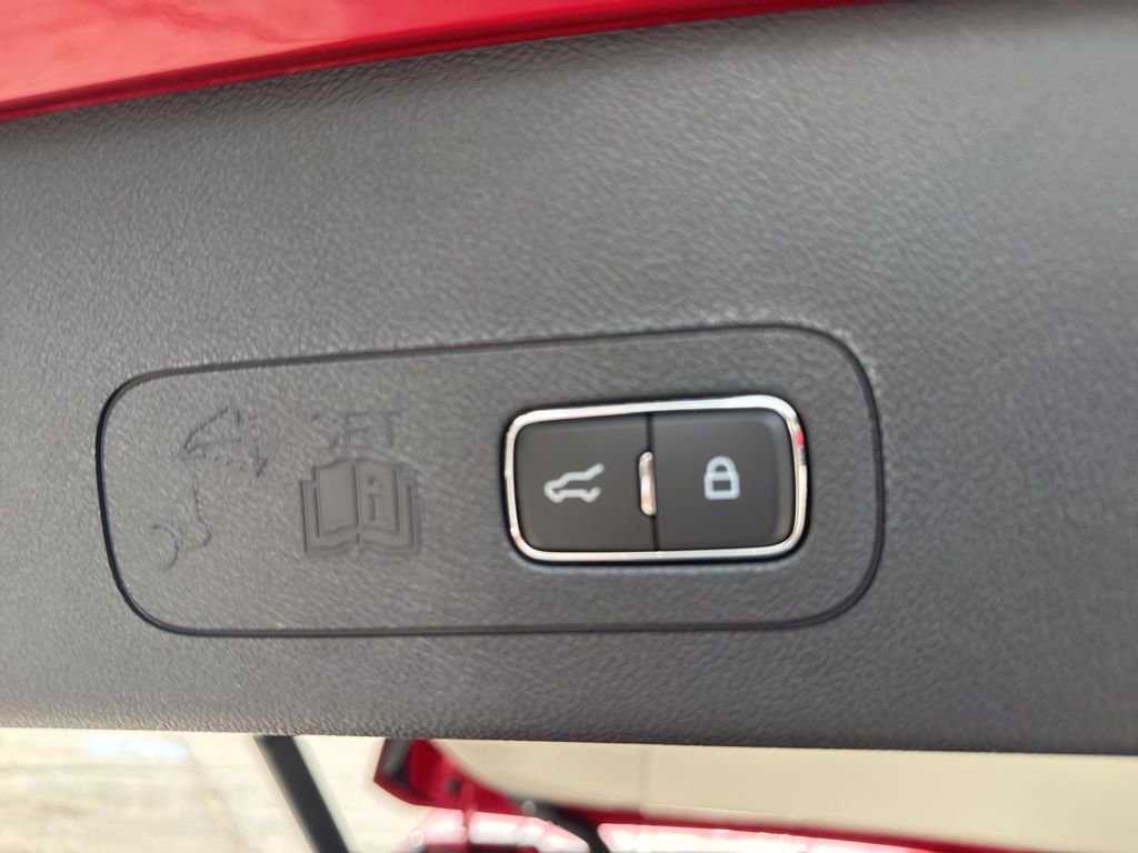 New 2025 Lincoln Aviator AWD w/ Equipment Group 101A image 23