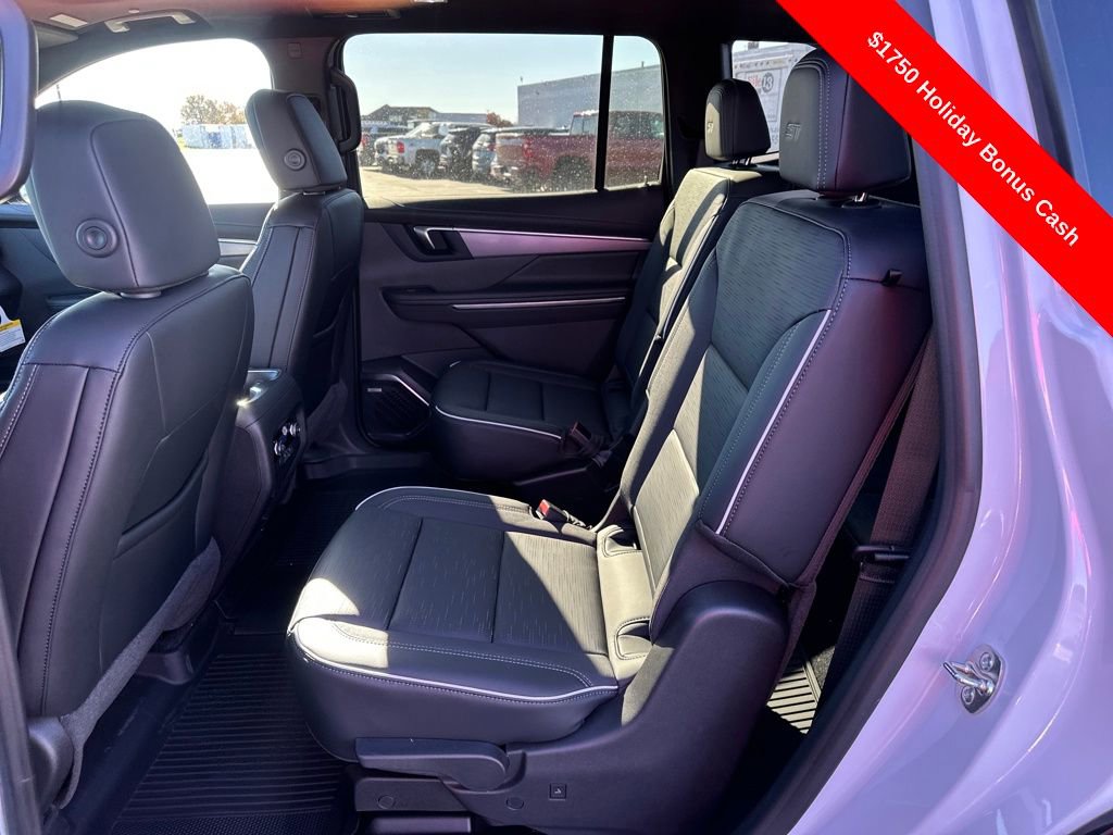 New 2026 Buick Enclave Sport Touring w/ Power Package image 17