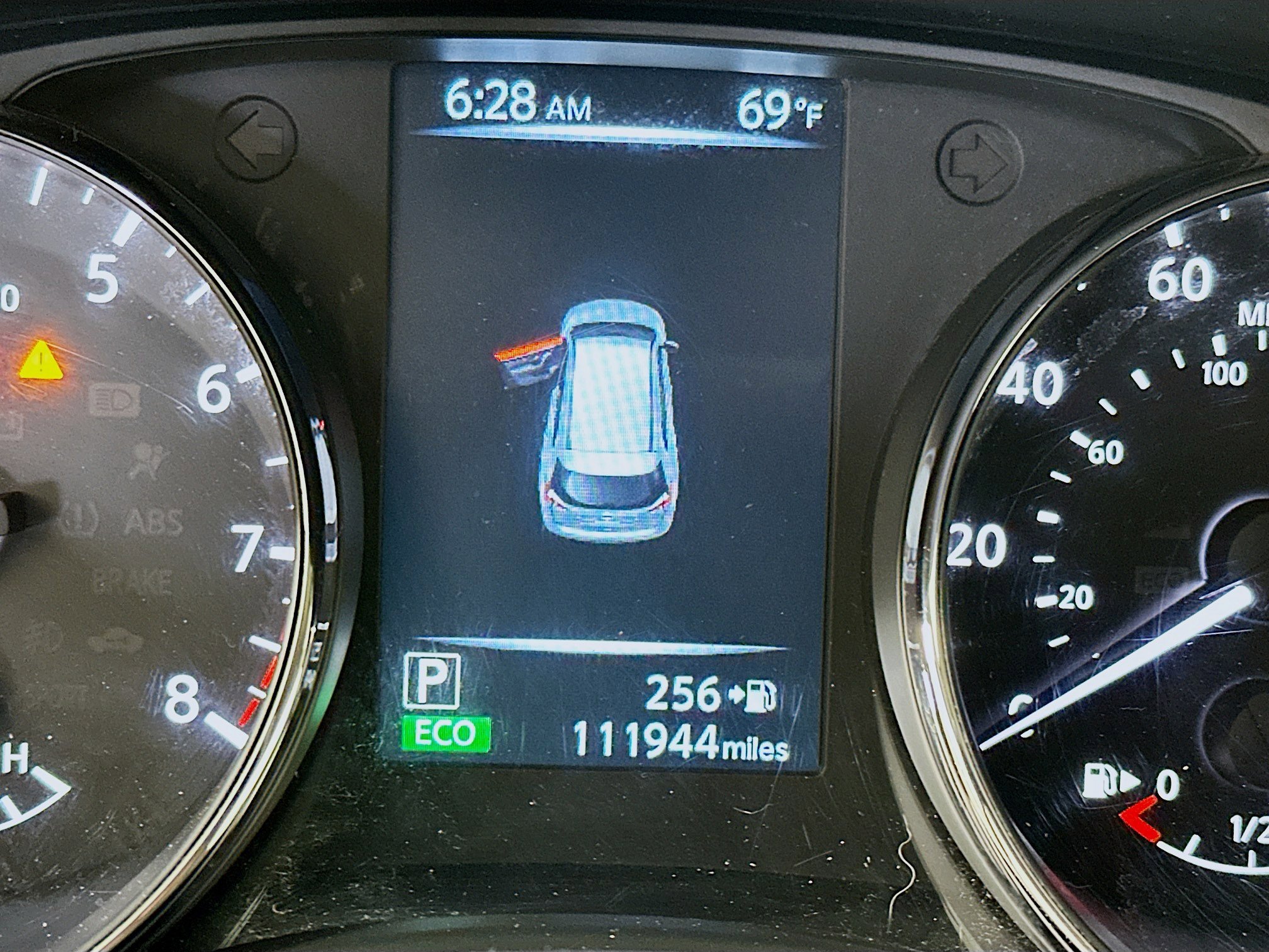 Used 2017 Nissan Rogue SV FWD image 18