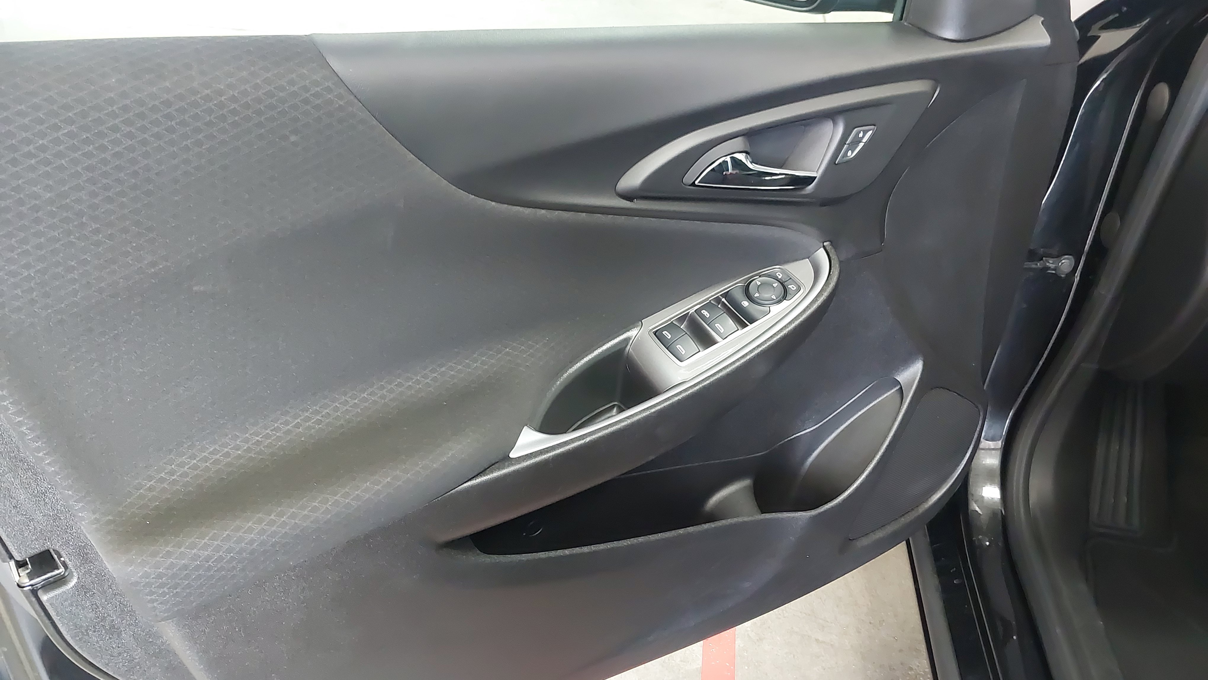Used 2024 Chevrolet Malibu LT FWD image 24