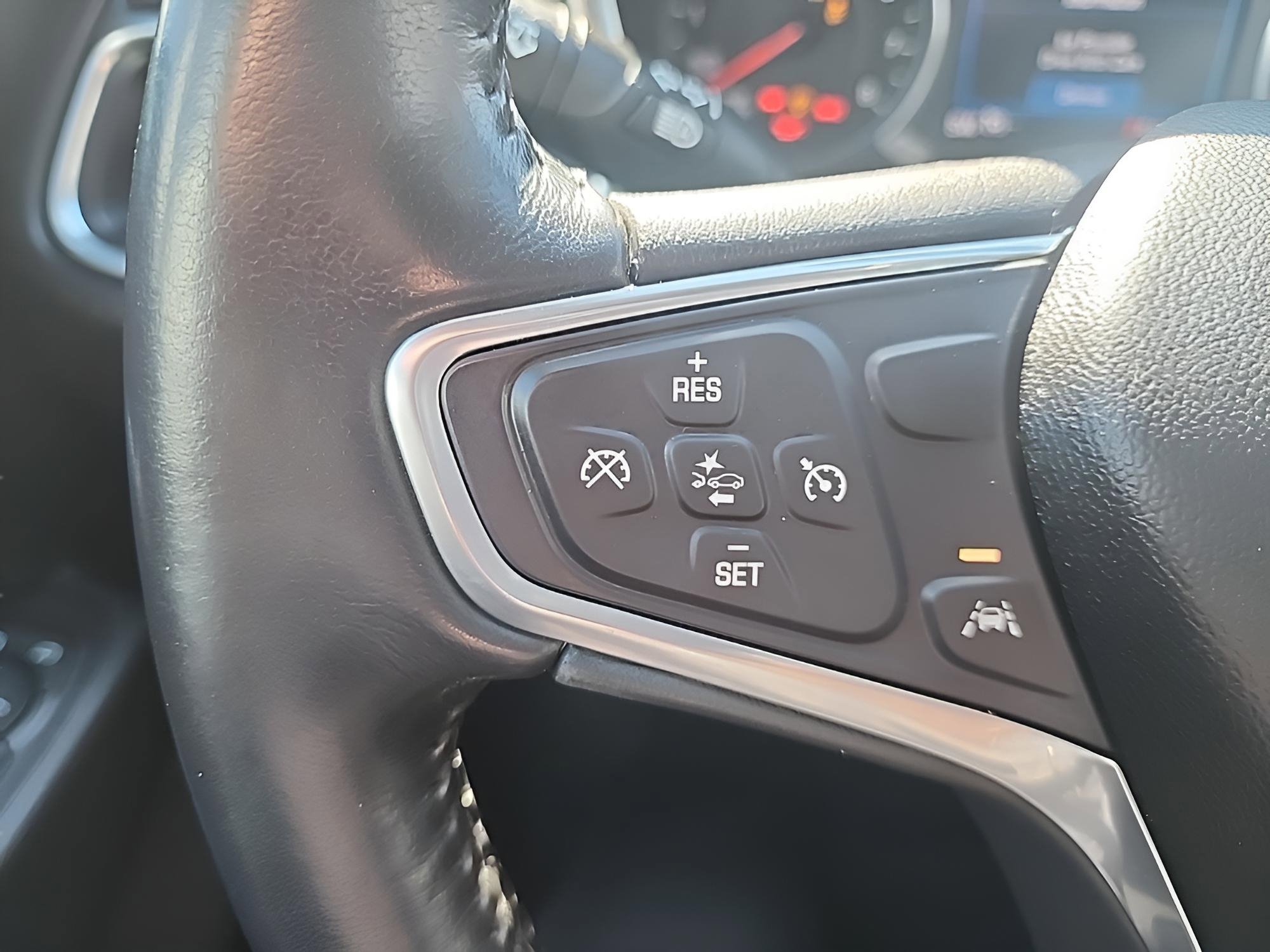 Used 2022 Chevrolet Equinox LT image 18