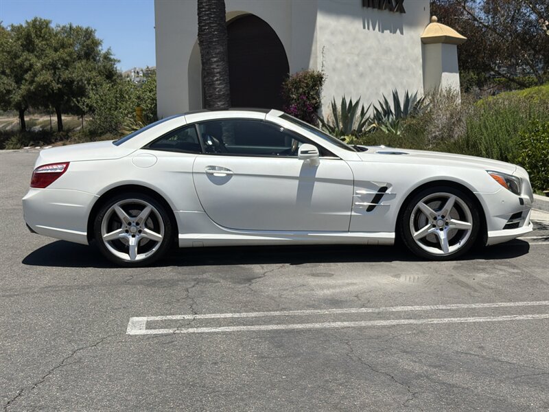 Used 2015 Mercedes-Benz SL 400 w/ Premium I Package image 14
