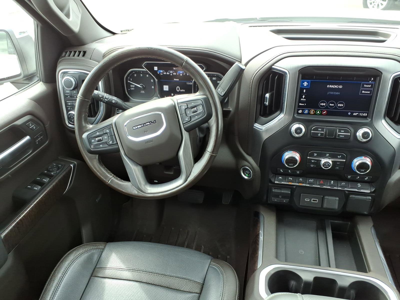 Used 2019 GMC Sierra 1500 Denali w/ Technology Package image 17